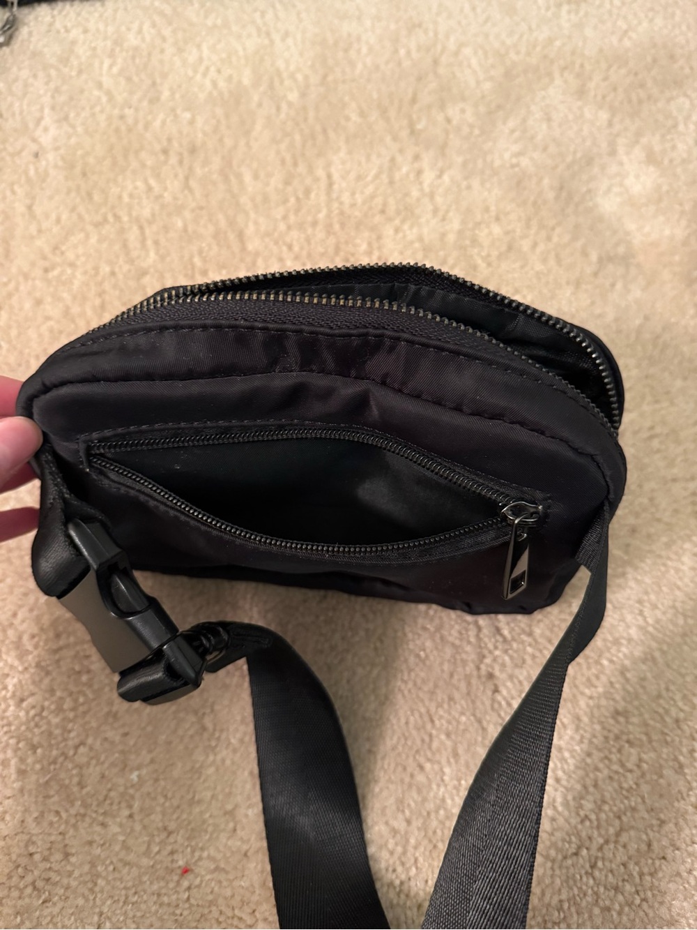 Uncharted Threads Black Crossbody Bag - Picture 4 of 4